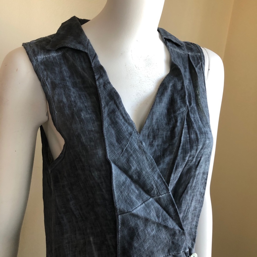 Oizini linen wrap dress